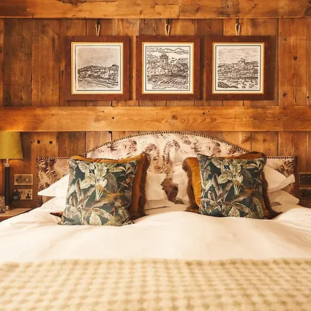 The Rising Sun Inn 4*