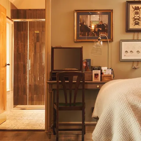 Inn The Rising Sun 4*
